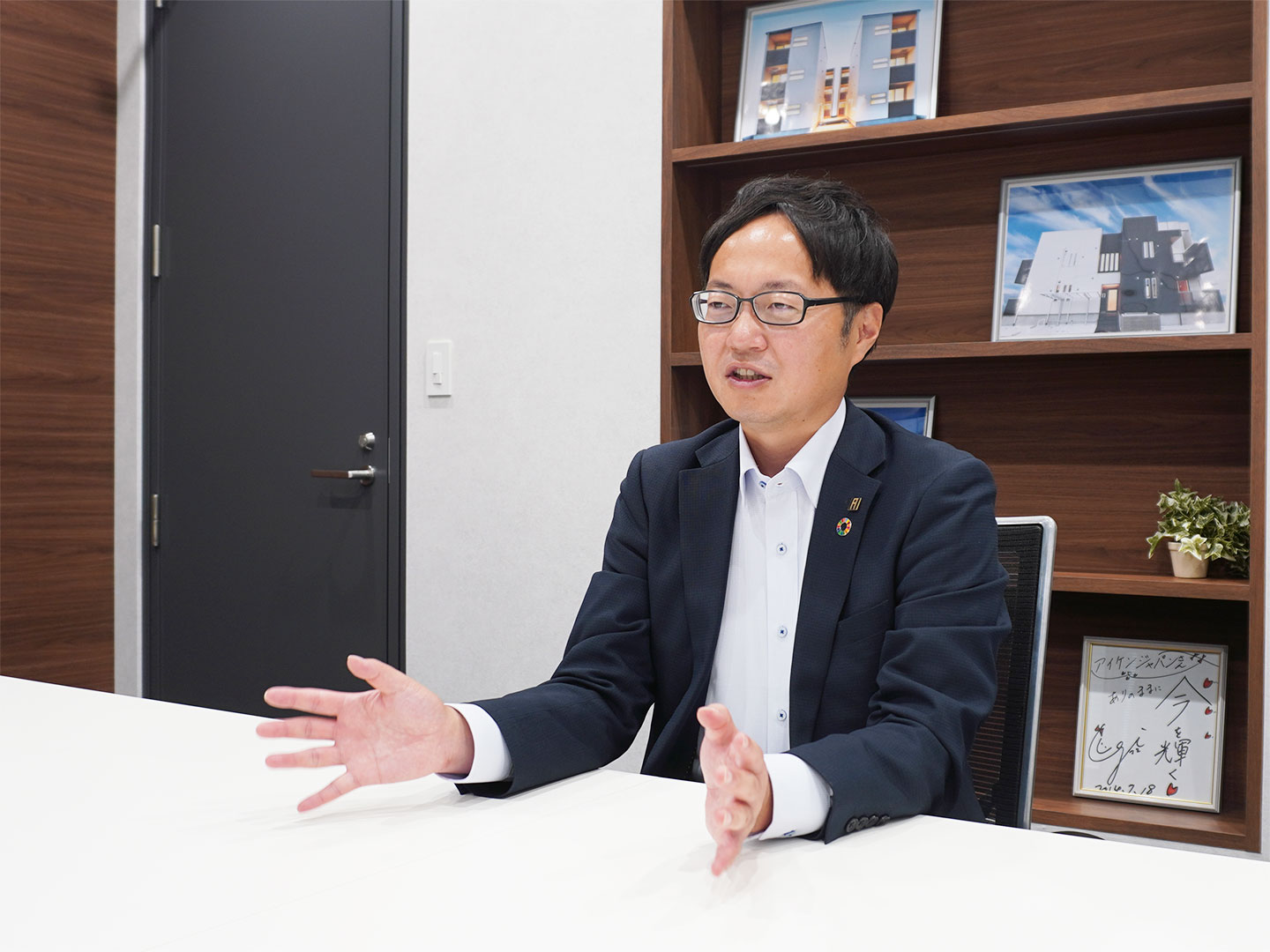 OLGAの法務データ基盤モジュール ご導入事例:株式会社アイケンジャパン様